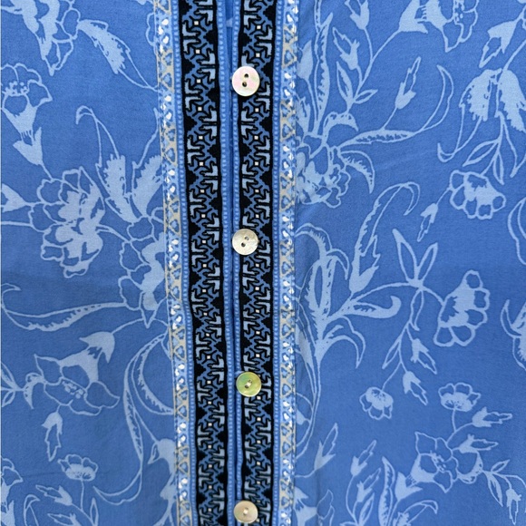 J Jill Sleeveless Button Down Top. Large - Picture 4 of 11